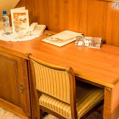 Bialy Dwor 4* 크비드진