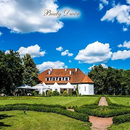 B&B Bialy Dwor 크비드진