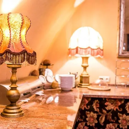 Bialy Dwor 4* クフィジン